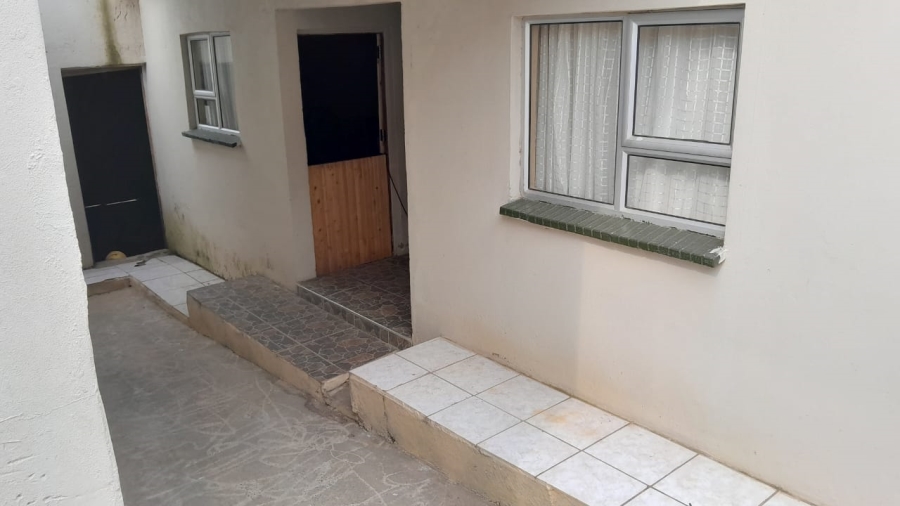 2 Bedroom Property for Sale in Mdantsane Eastern Cape